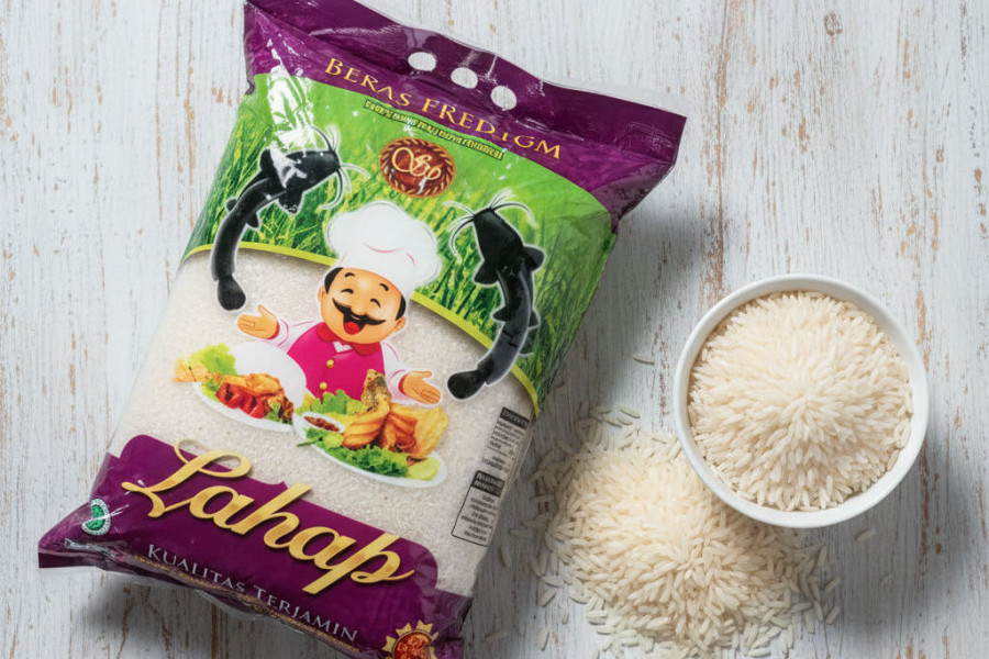 Beras cap Lahap Lele